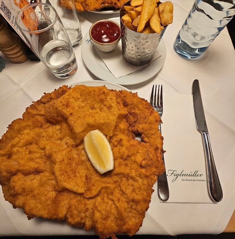Figlmüller (Wollzeile) in Innere Stadt — Figlmüller is synonymous with the Wiener Schnitzel. Since 1905, this legendary e
