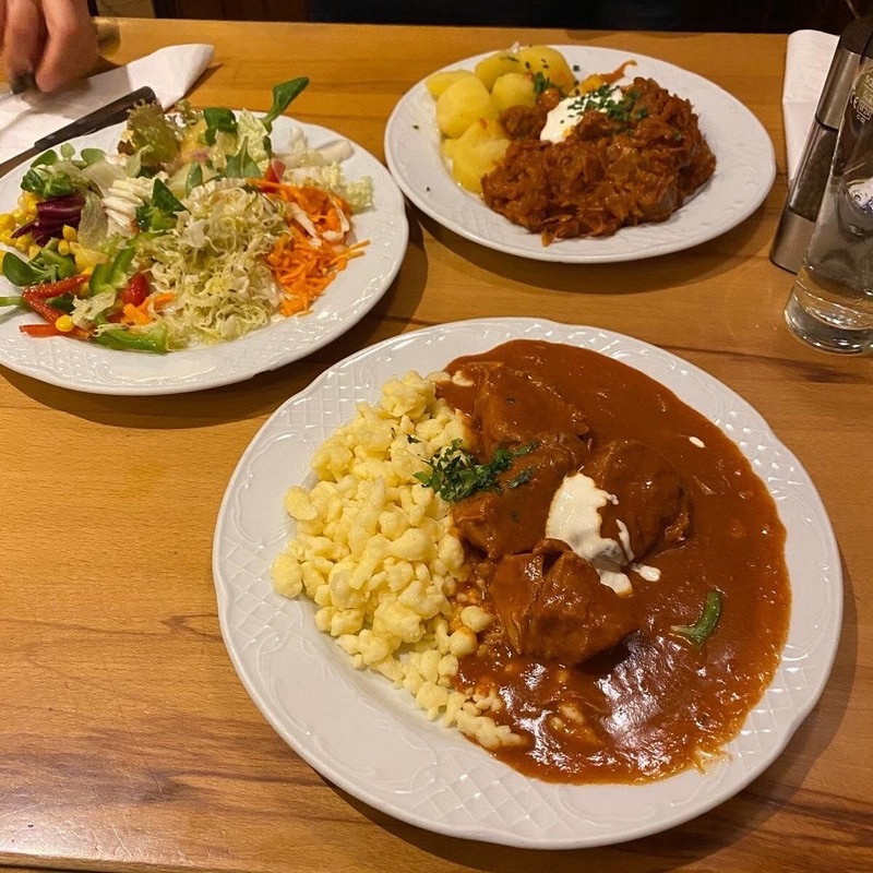 Reinthaler's Beisl in Innere Stadt — Reinthaler's Beisl offers a genuinely authentic Viennese pub experience with a f