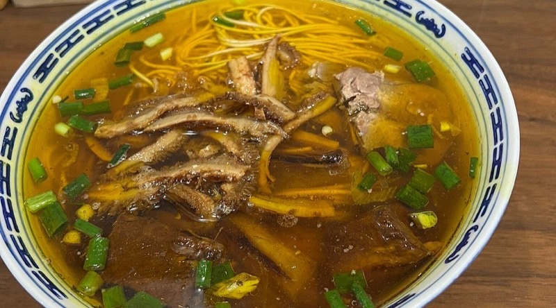 Yongming Qishan Mian Zhuang in Gaoxin District — Specializing in the distinct sour and spicy Qishan Saozi Mian, Yongming offers t