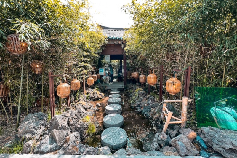 Cheongsudang cafe in Yeonnam-dong, Seoul