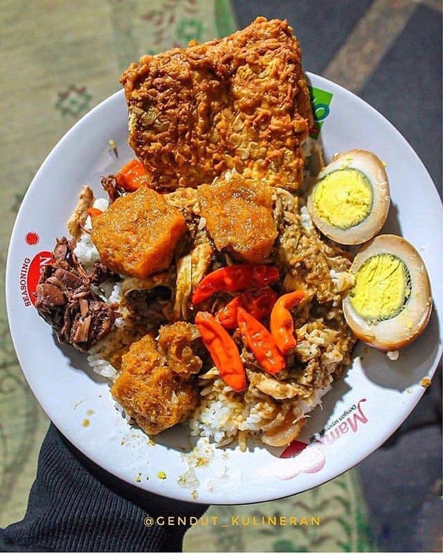 Gudeg Bu Tekluk Gejayan, Yogyakarta
