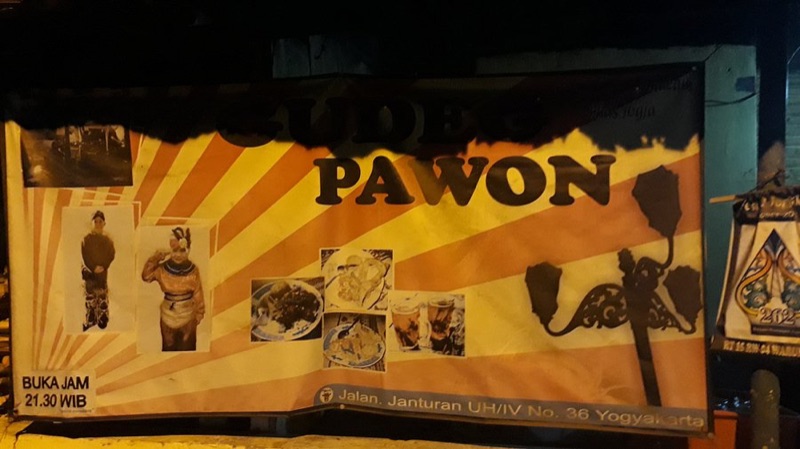 Gudeg Pawon midnight gudeg in Janturan, Yogyakarta