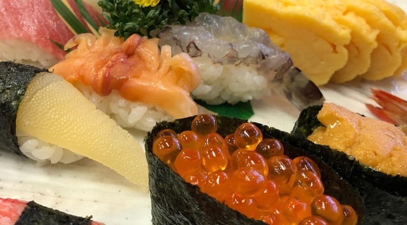 Sushi Miyakozushi in Bashamichi — A long-standing local favorite in Bashamichi, Miyakozushi delivers a comforting 