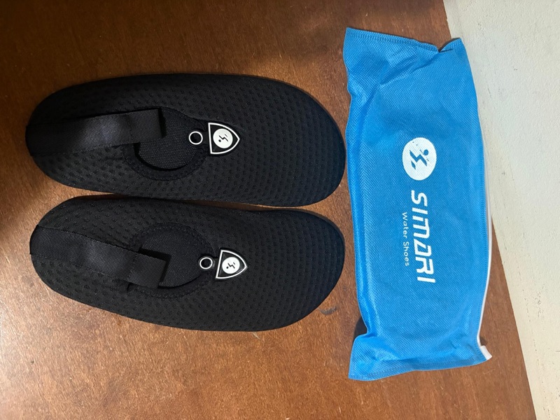 SIMARI water shoes for beach